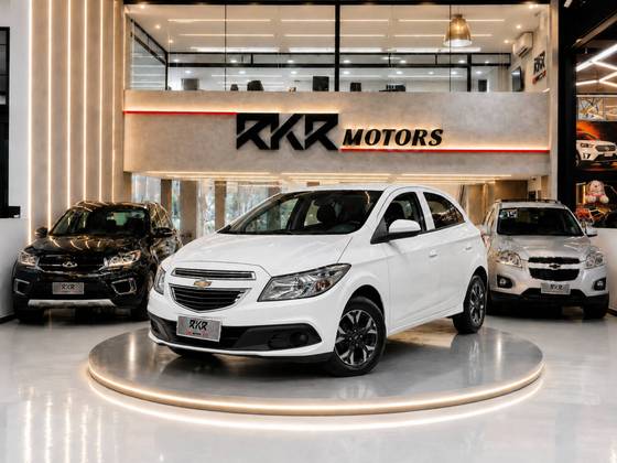 CHEVROLET ONIX 1.0 MPFI LT 8V FLEX 4P MANUAL CHEVROLET ONIX 1.0 MPFI LT 8V FLEX 4P MANUAL